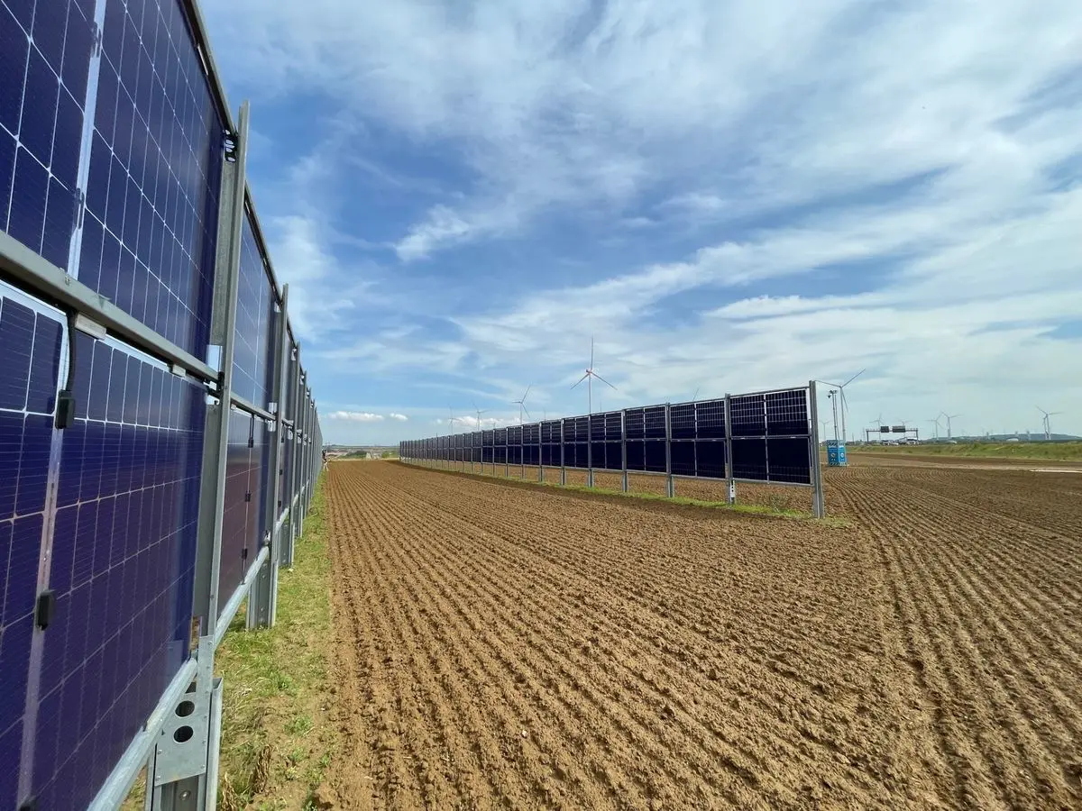 Solarzaun-Projekt von GFT Uffen